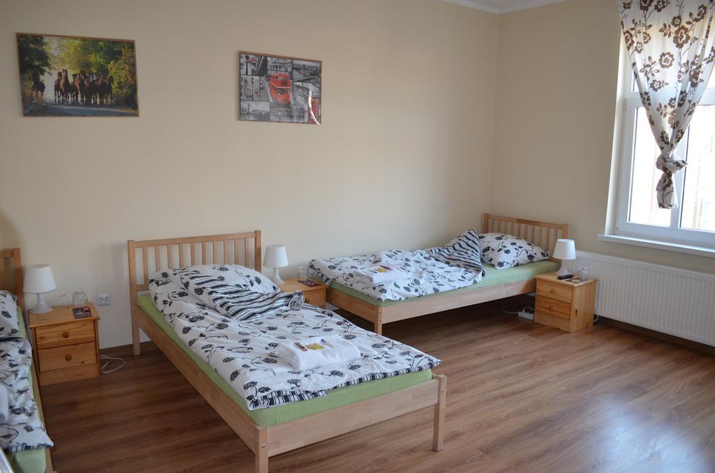 Hostel Puzzle - Jezyce Poznan Bagian luar foto
