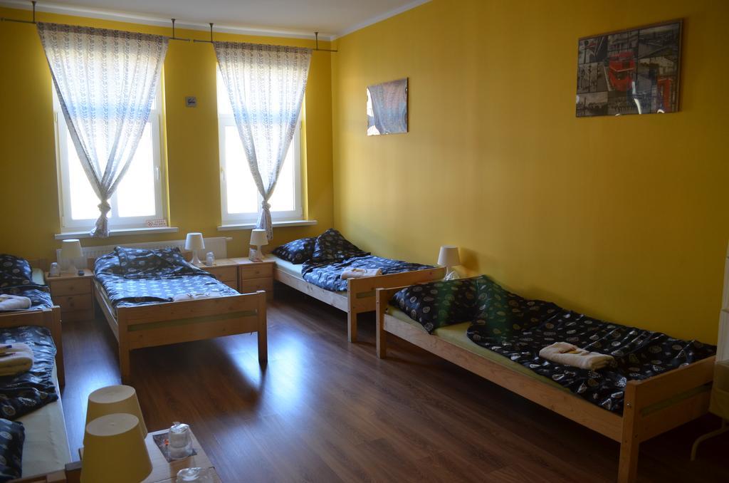 Hostel Puzzle - Jezyce Poznan Bagian luar foto