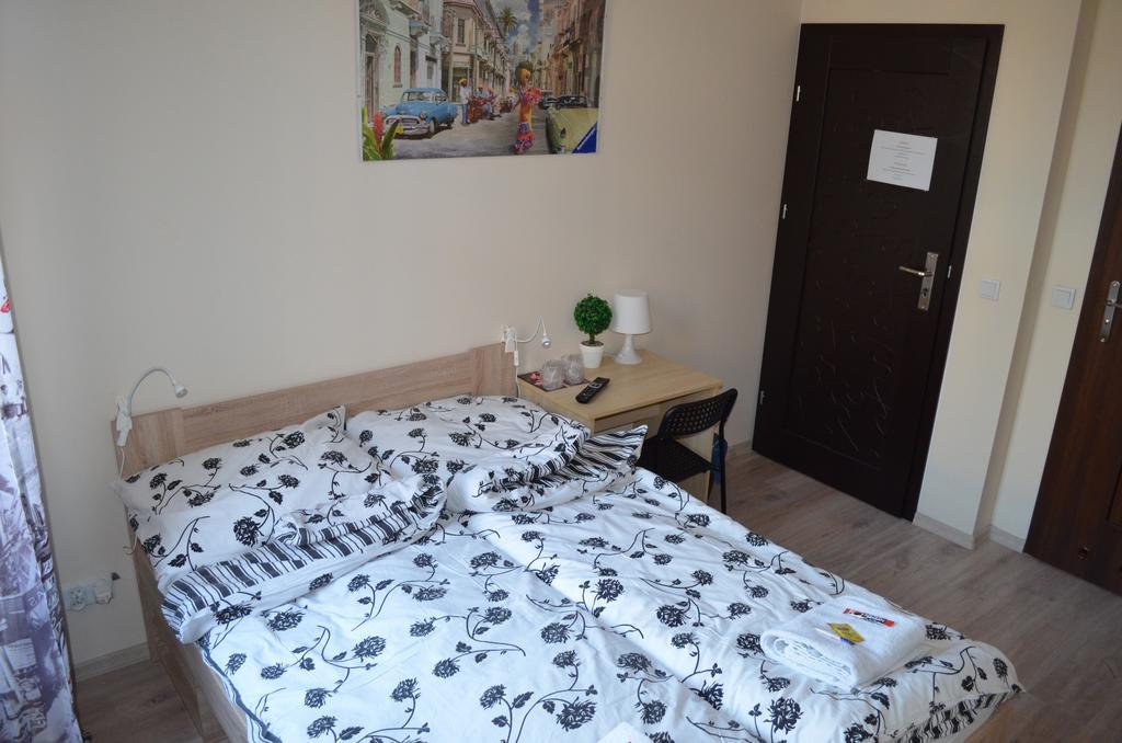 Hostel Puzzle - Jezyce Poznan Bagian luar foto